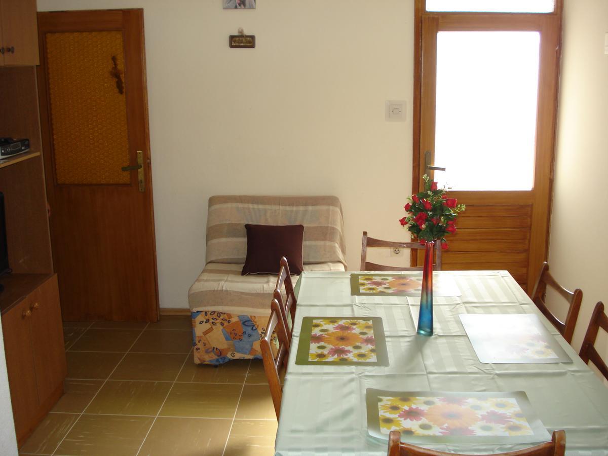 Apartmani Stanic Rosa Stanici エクステリア 写真